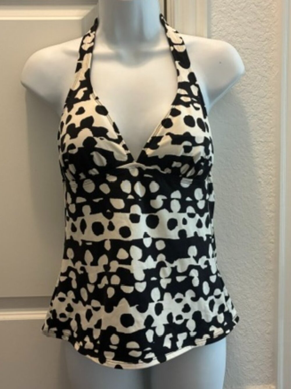 Apt 9 * TANKINI Swim TOP * BLACK & WHITE Lg DOTS (+ reverse dots) * HALTER TIE 8